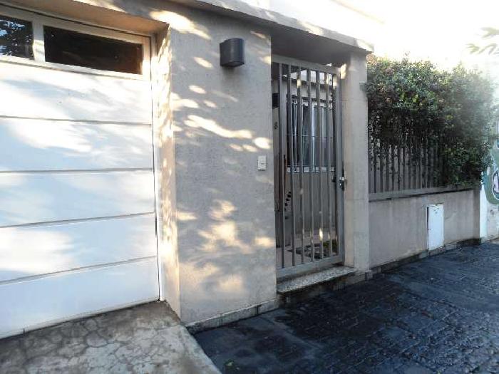 CASA 3 AMB parque, quincho con parrilla. Garage. Excelente!!