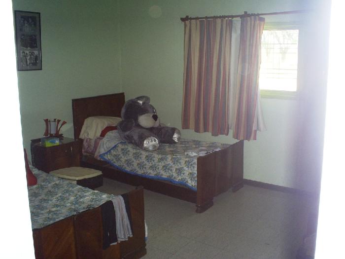 Campo en Lobos 150 has