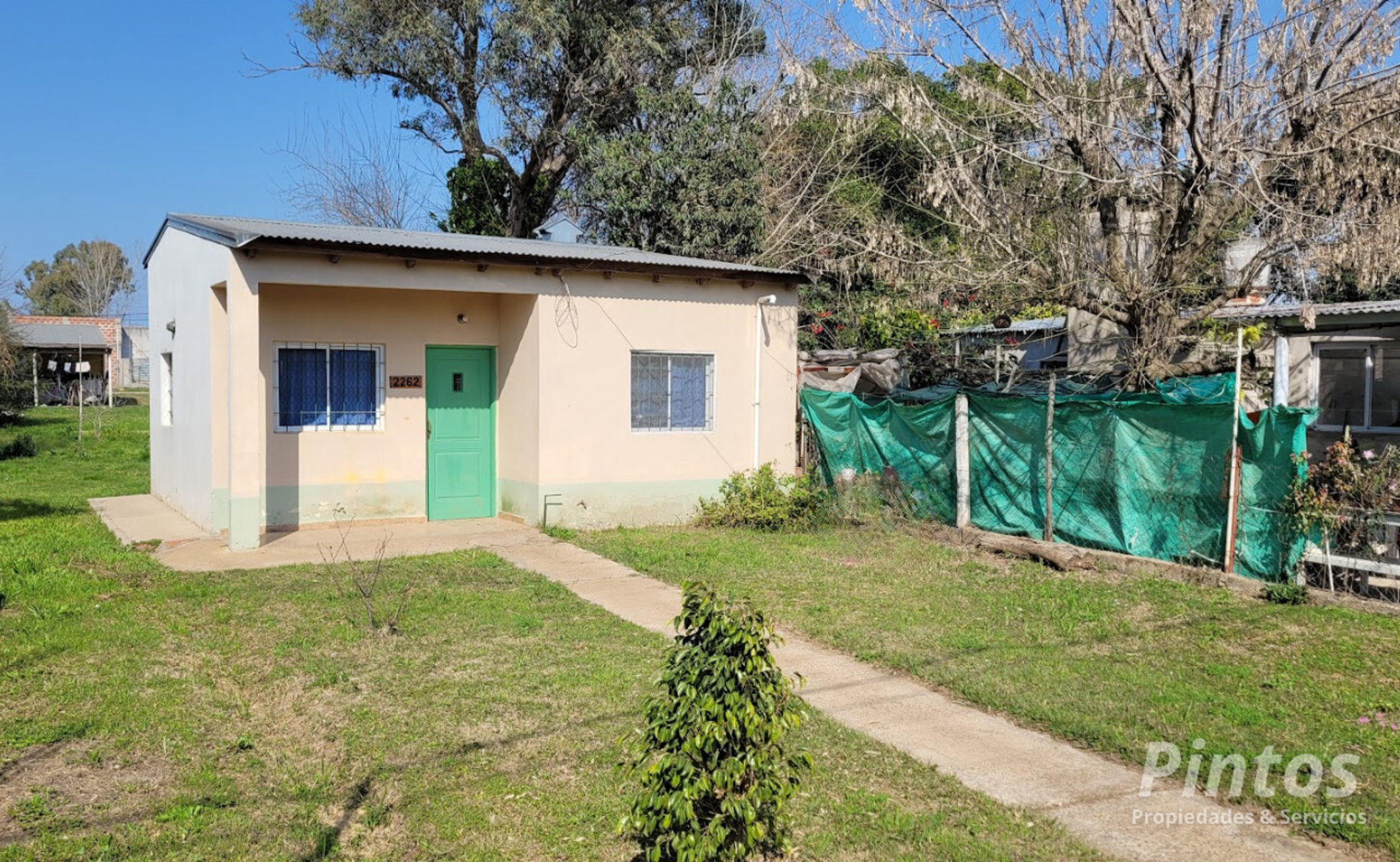 Casa sobre calle Cabildo. SAN JOSE.