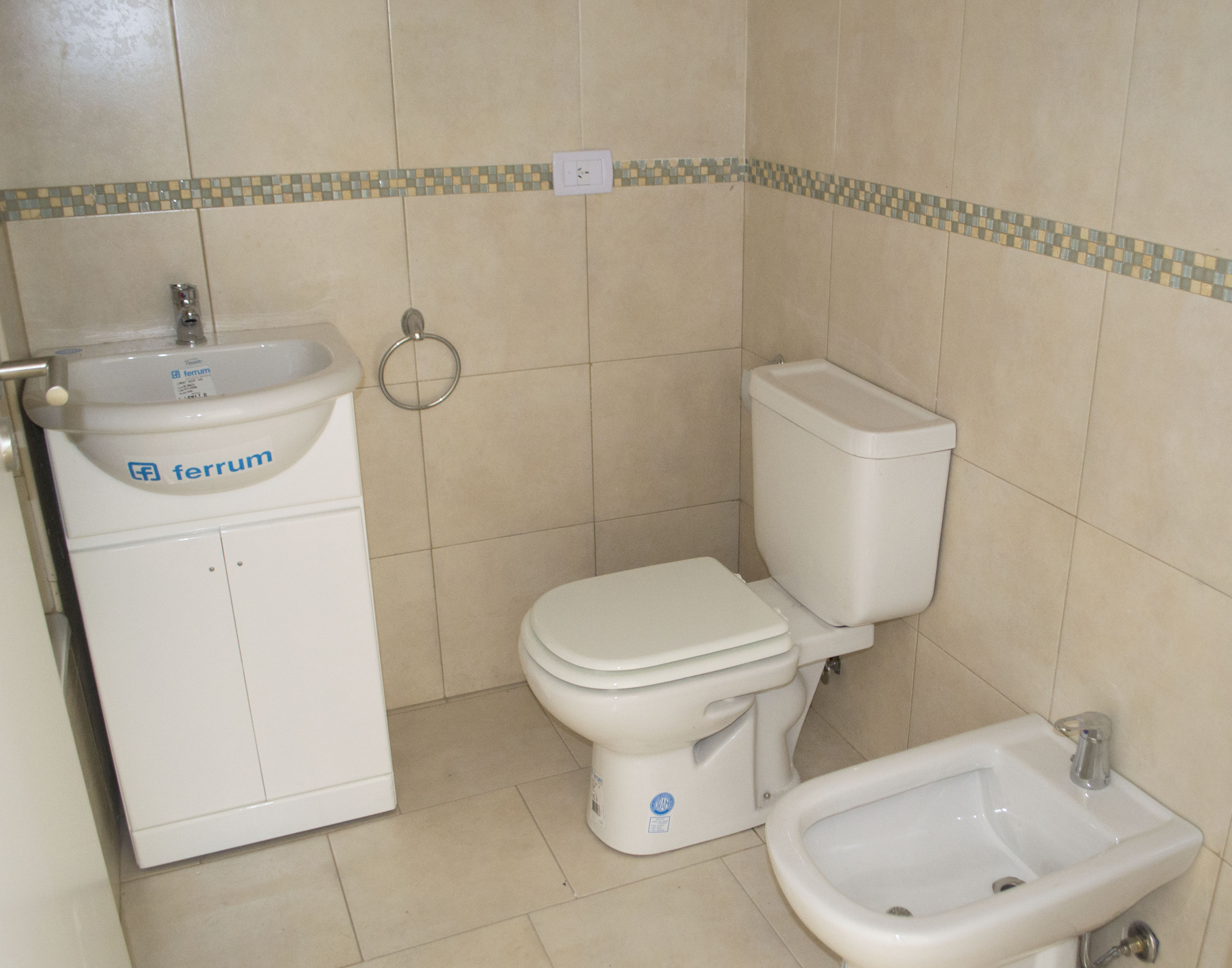 A estrenar Monoambiente c/balcón al fte - Defensa 1400 5º 508