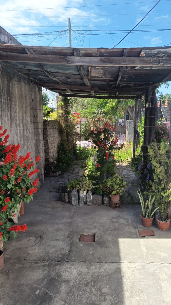 TRES AMBIENTES precio a modo figurativo NO INFORMATIVO. consultar