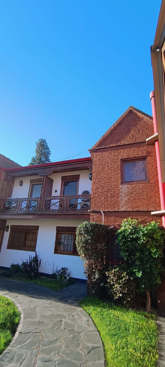 DUPLEX 5 AMBIENTES COMPLEJO CERRADO