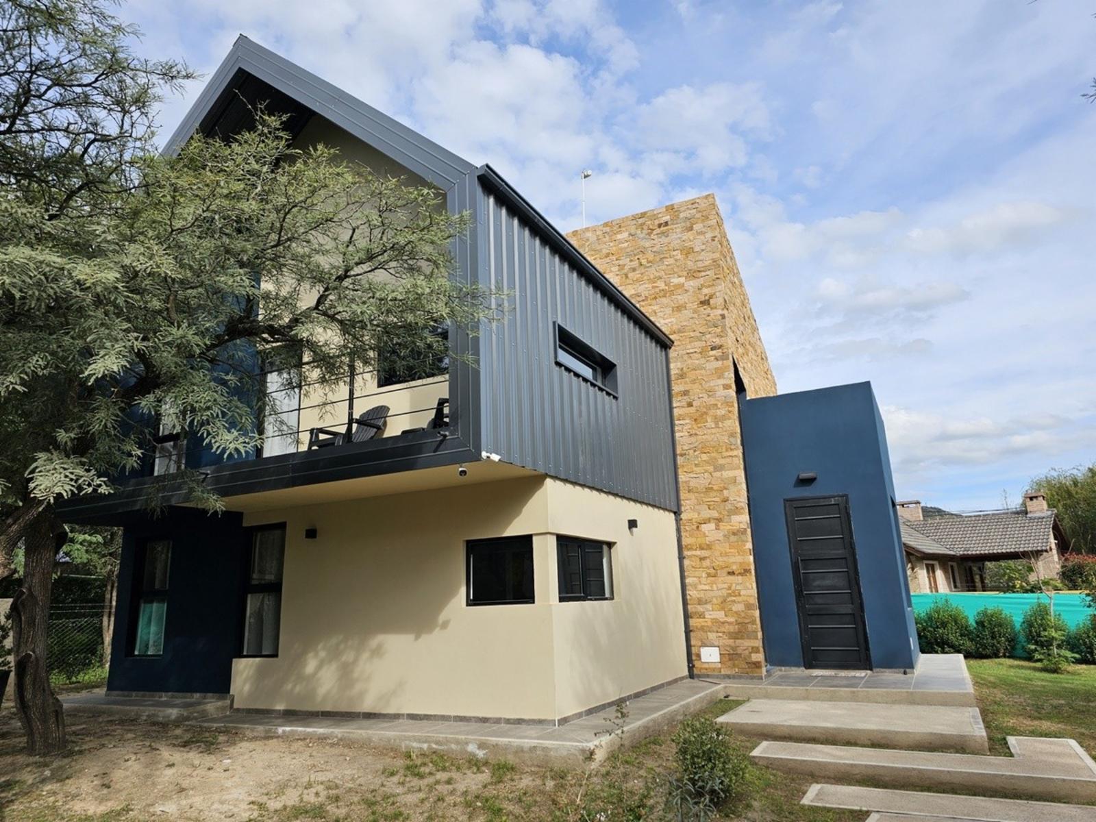 Vivienda de 3 dormitorios o Dos departamentos habilitados para alquileren VGB