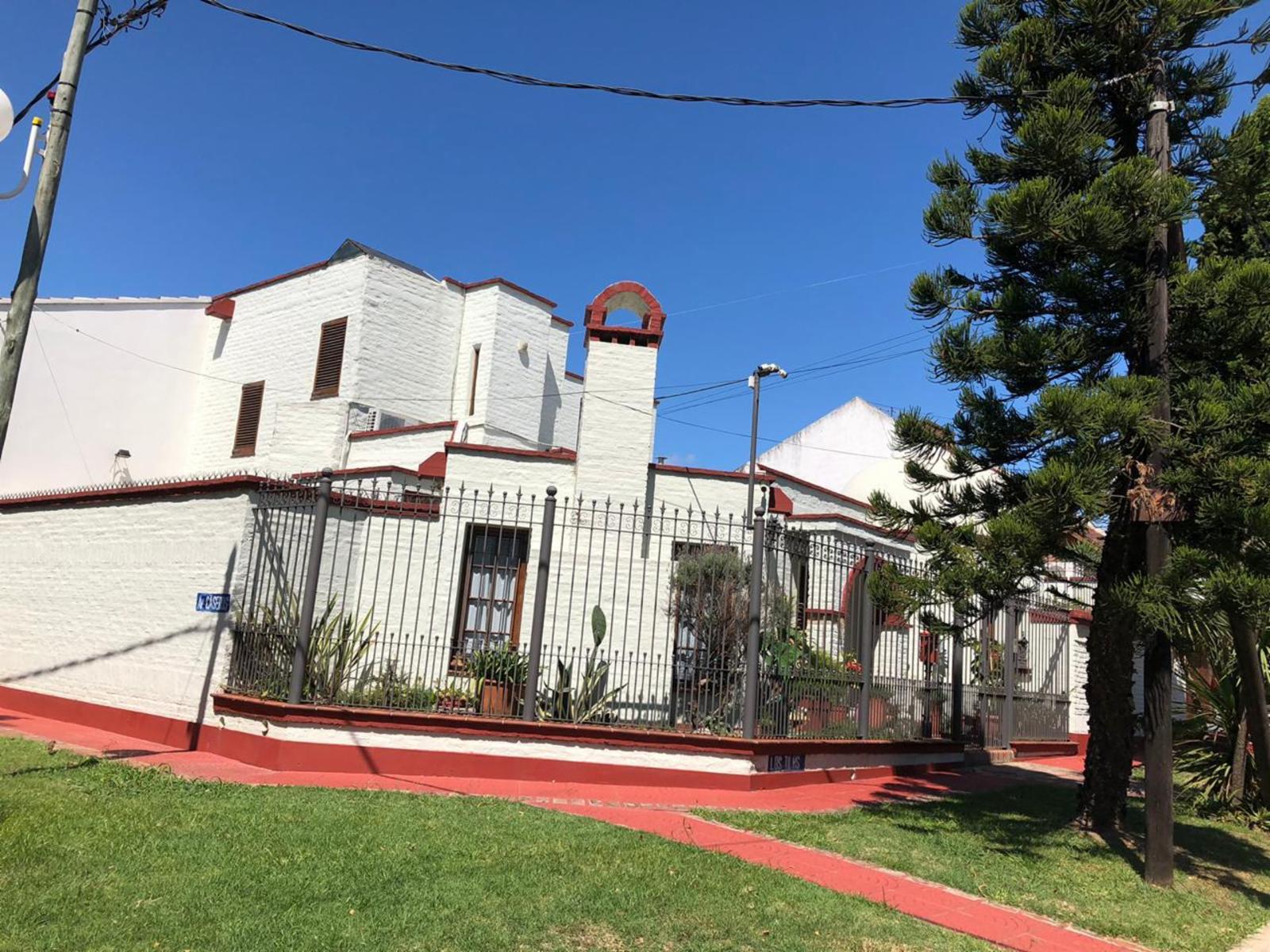 Casa de 5 amb Estilo Colonial