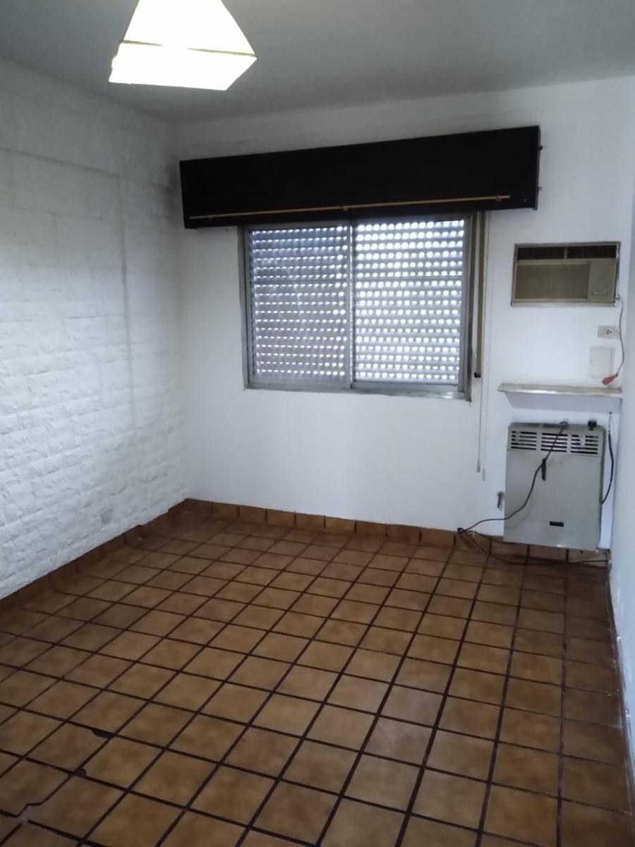 Depto de 2 amb en 1ªP por escalera