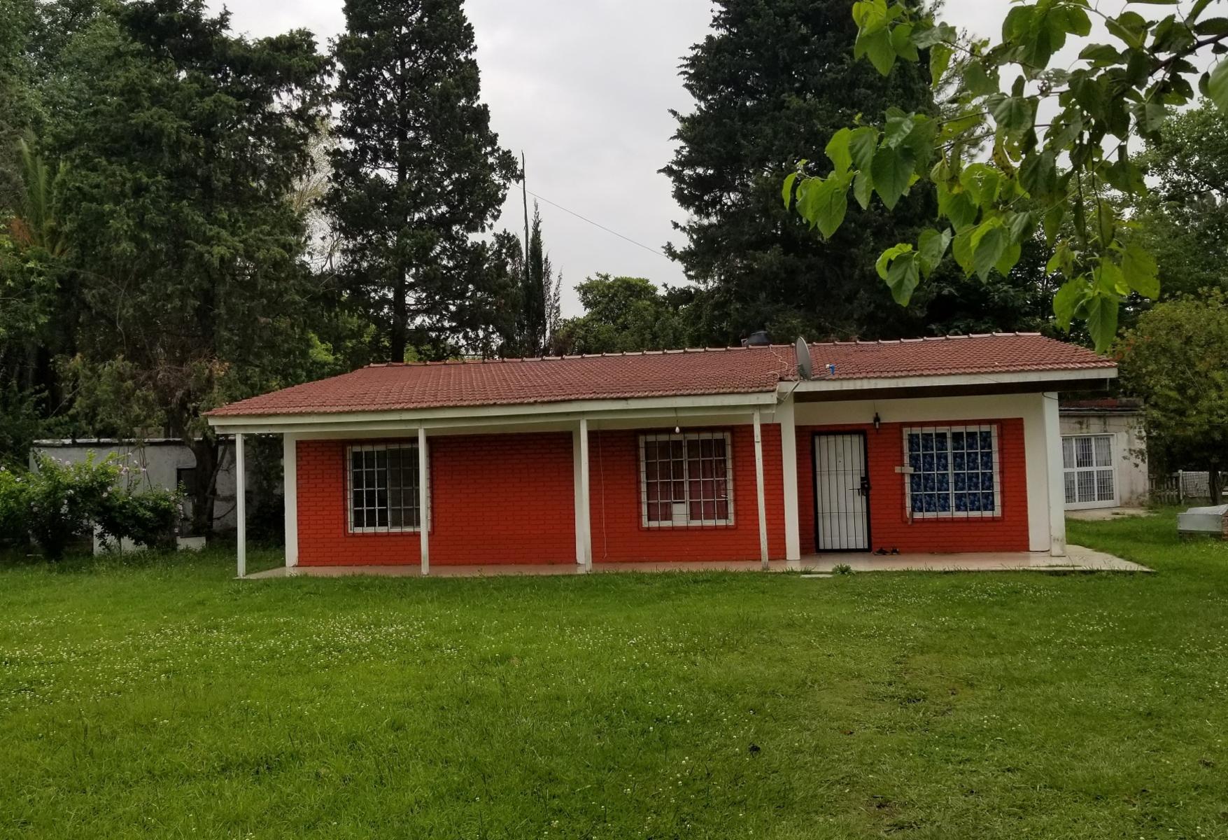 EXCELENTE OPORTUNIDAD CASA FCO. ALVAREZ S/ASFALTO 1200 m2 C/PILETA OPOOPORTUNIDAD  NOVOA PROPIEDADES