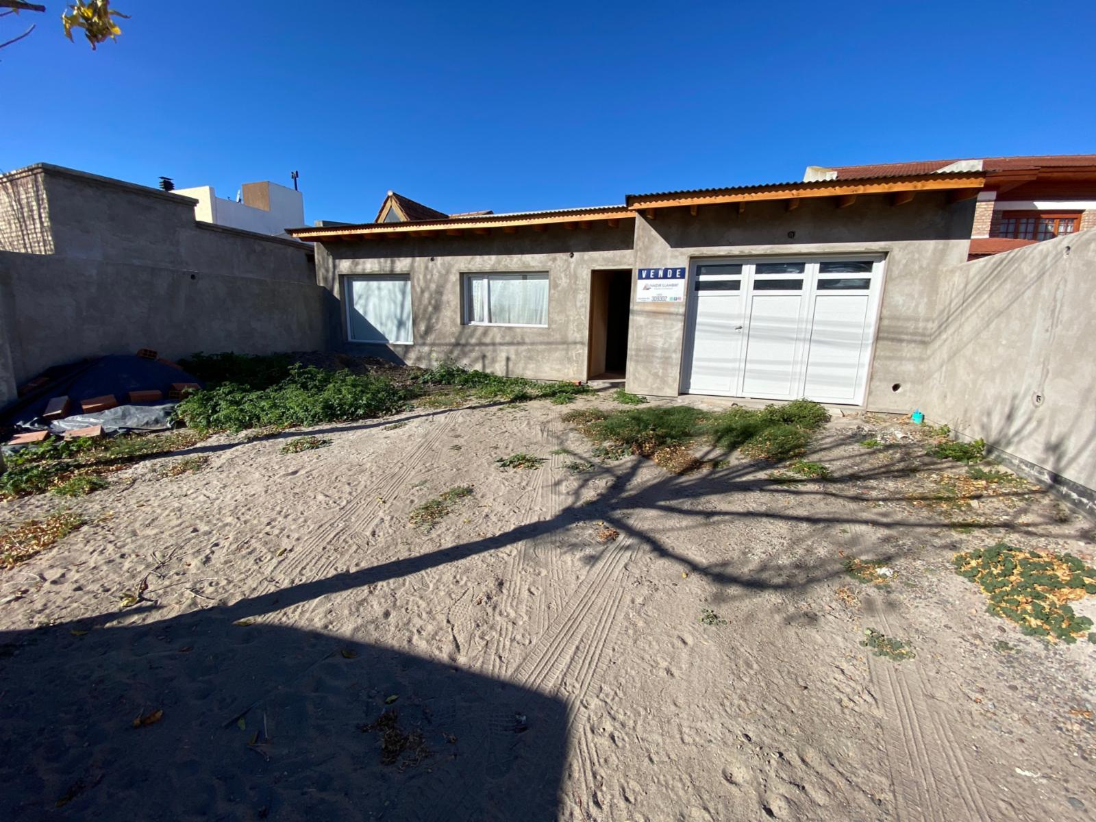 Casa a terminar en excelente ubicación