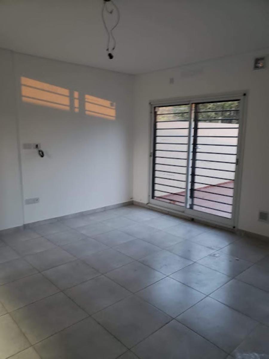 EXCELENTE DEPARTAMENTO DE TRES AMBIENTES A ESTRENAR-SIN EXPENSAS