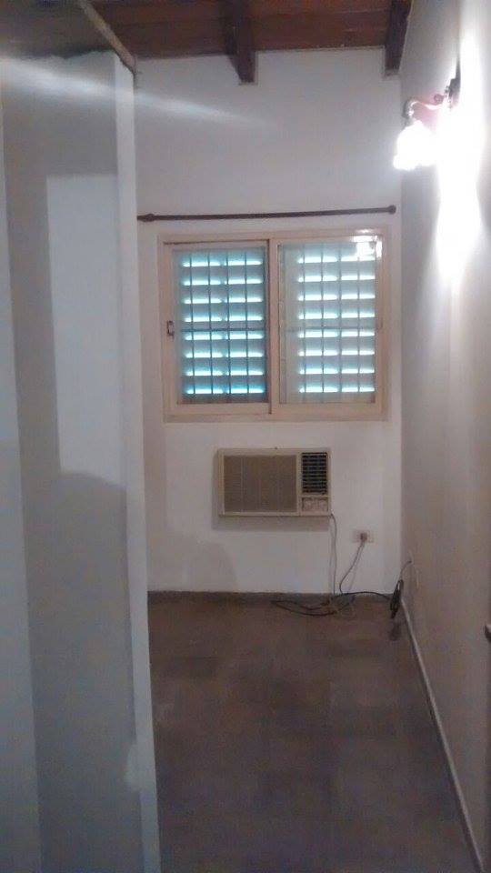 !!!ALQUILO CASA 4 DORM PARA JULIO Bº San Jose!!!
alquilo casa de 4 dorm , 3 baños , cochera , todos sus hambientes climatizados ,
exelente ubicacion en esquina sobre asfalto