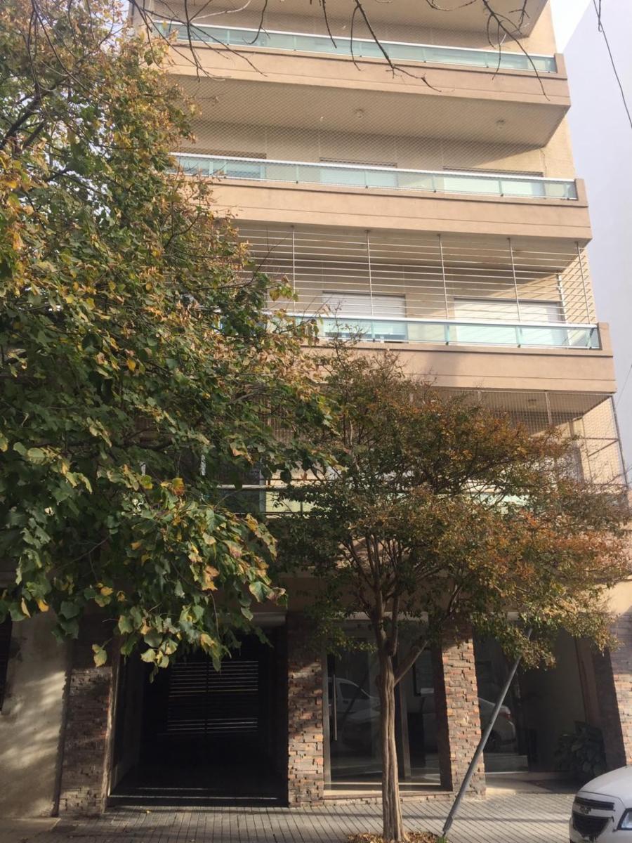 Alquiler - Departamento 3 amb, al frente c/balcón - Villa del Parque