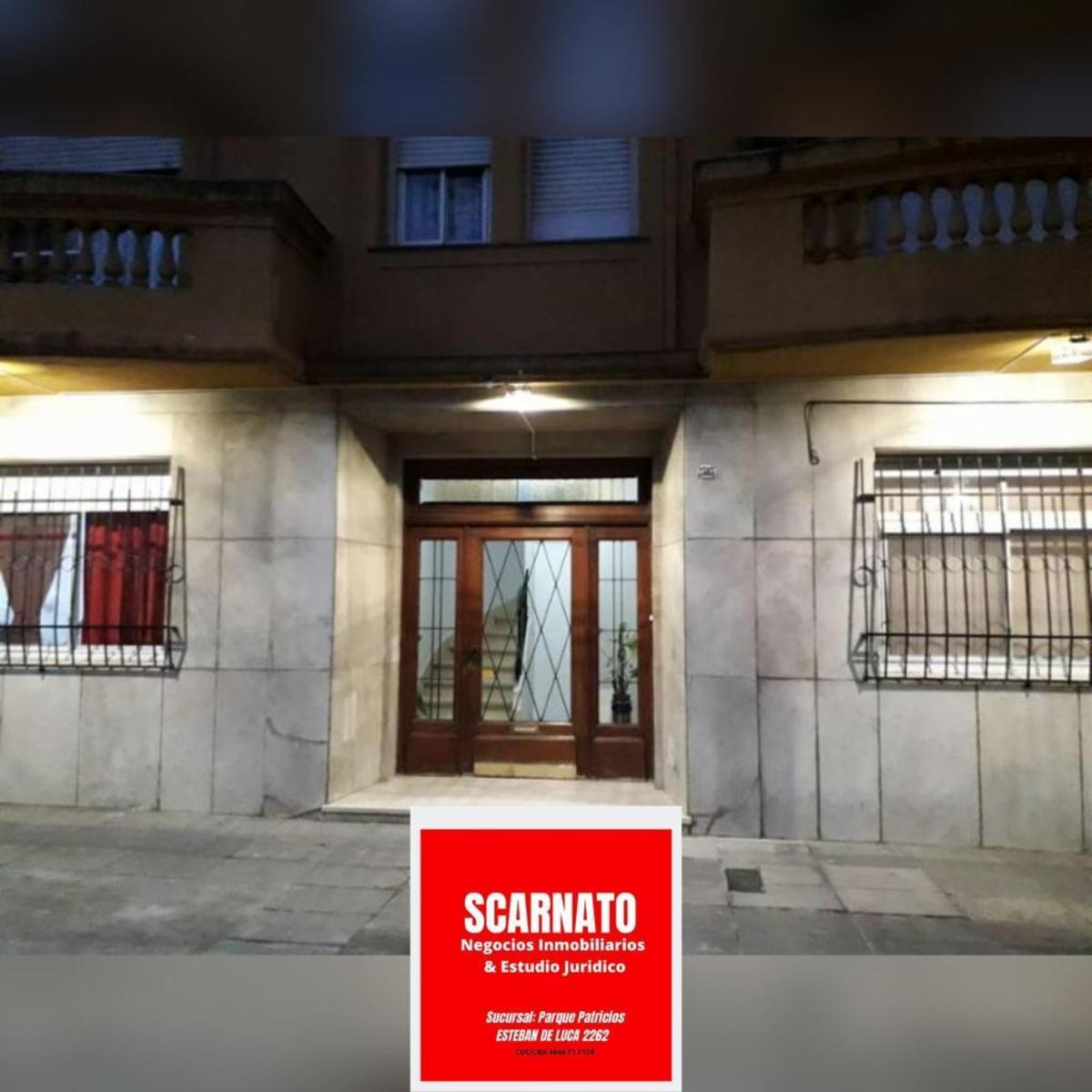 Departamento en planta baja 3 amb reciclado a nuevo en Planta Baja, al frente con patio.