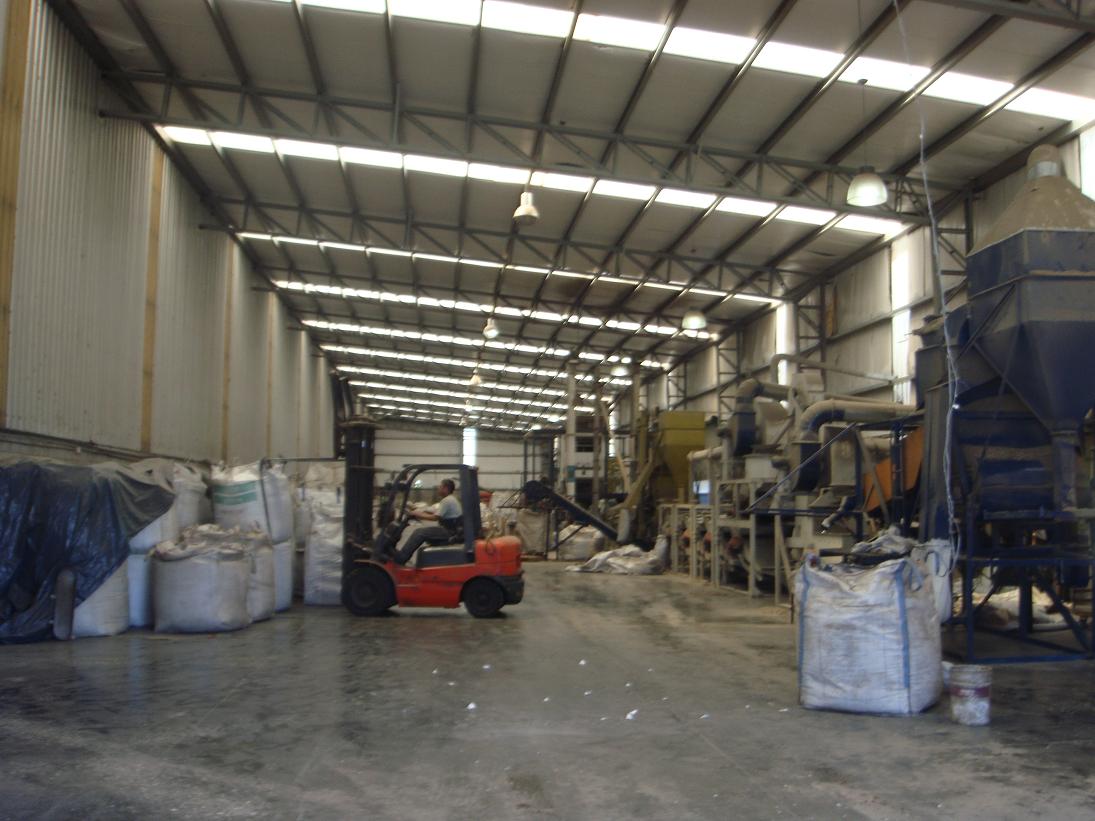 galpon /deposito en alquiler / parque industrial y tecnologico de quilmes