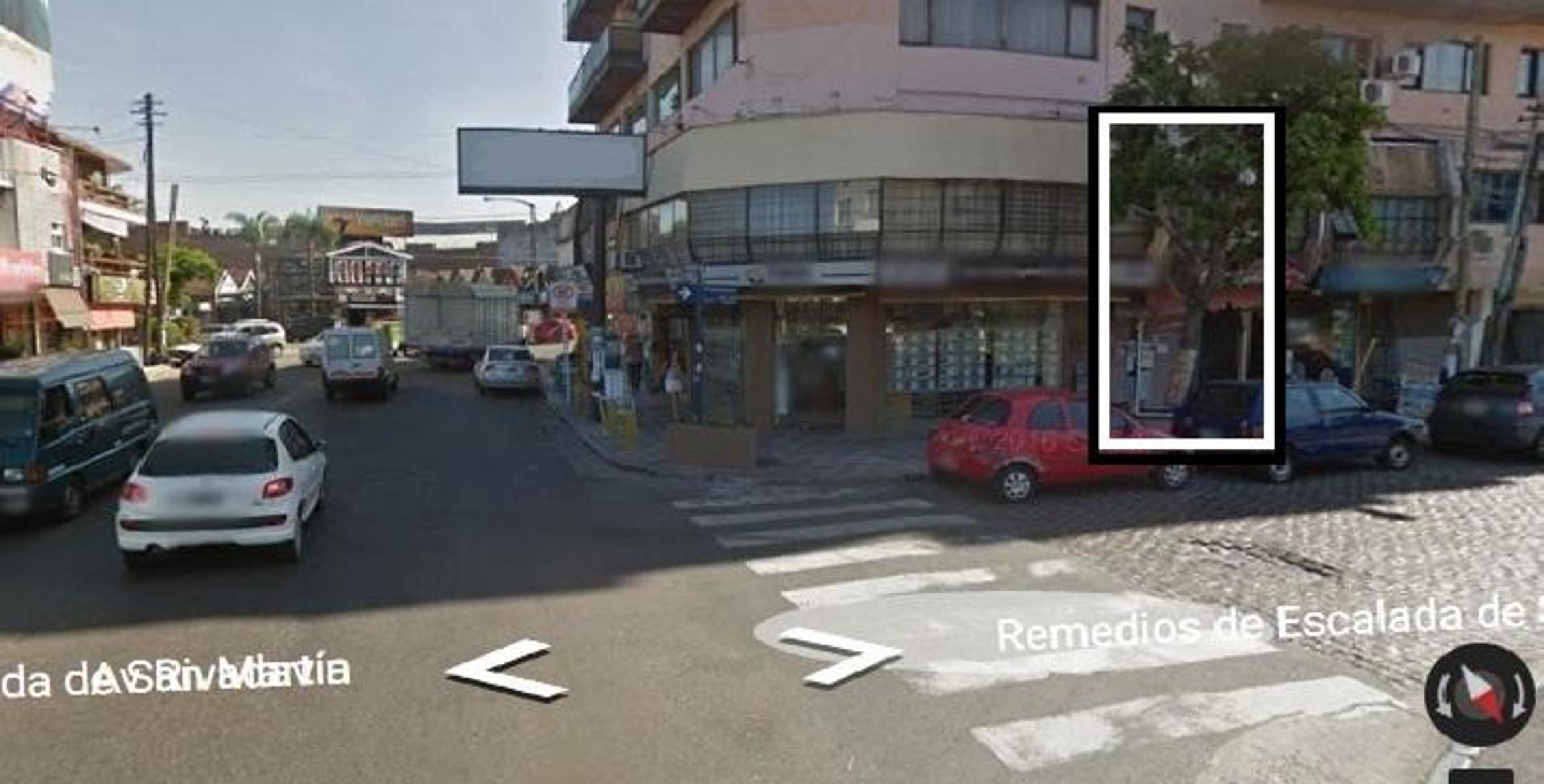 Local Comercial en Venta en Haedo. Escucha oferta.