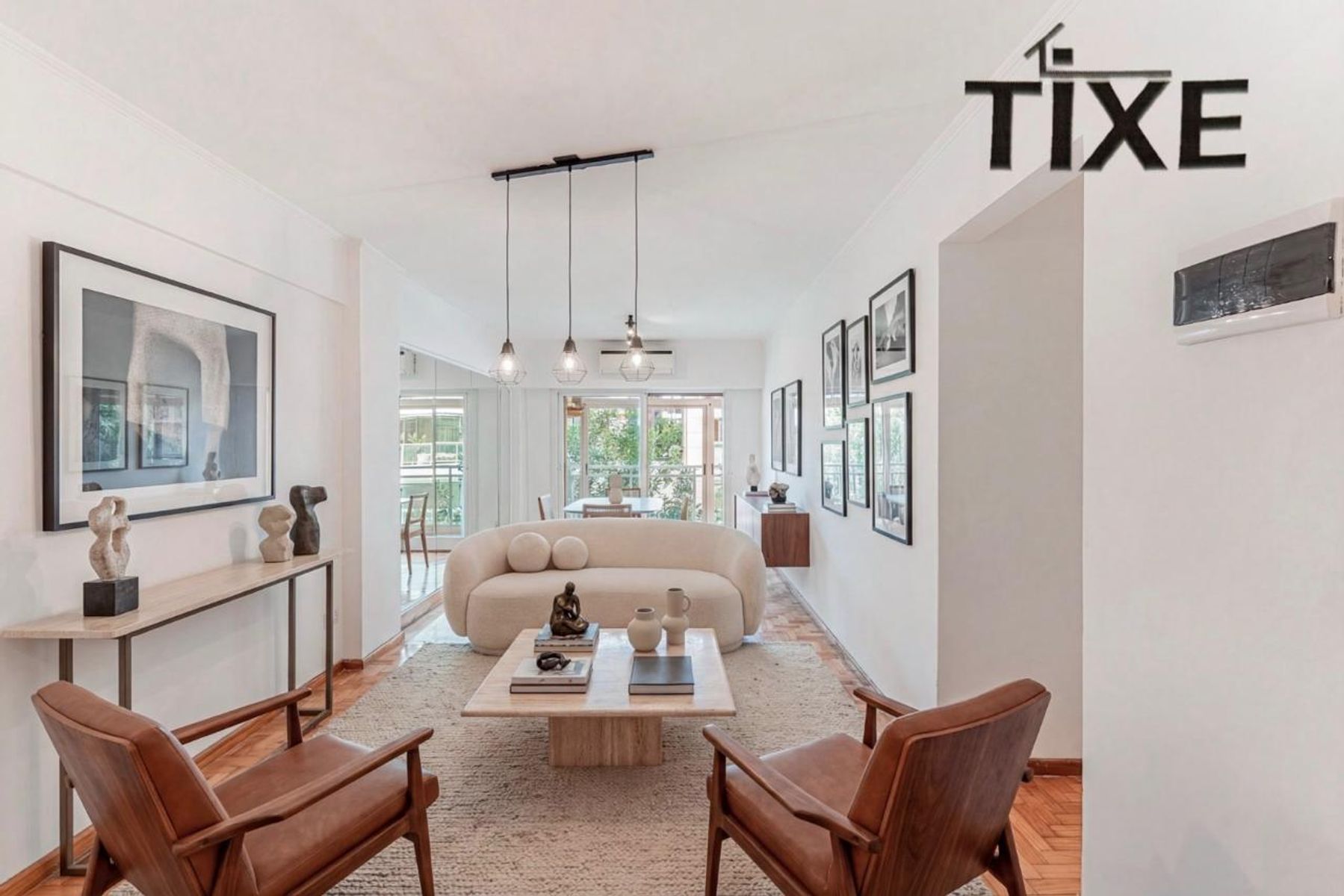 Salguero y Castex. 2 Dorm. 2 Baños. Balcón. Dependencias. Cochera. Impecable.