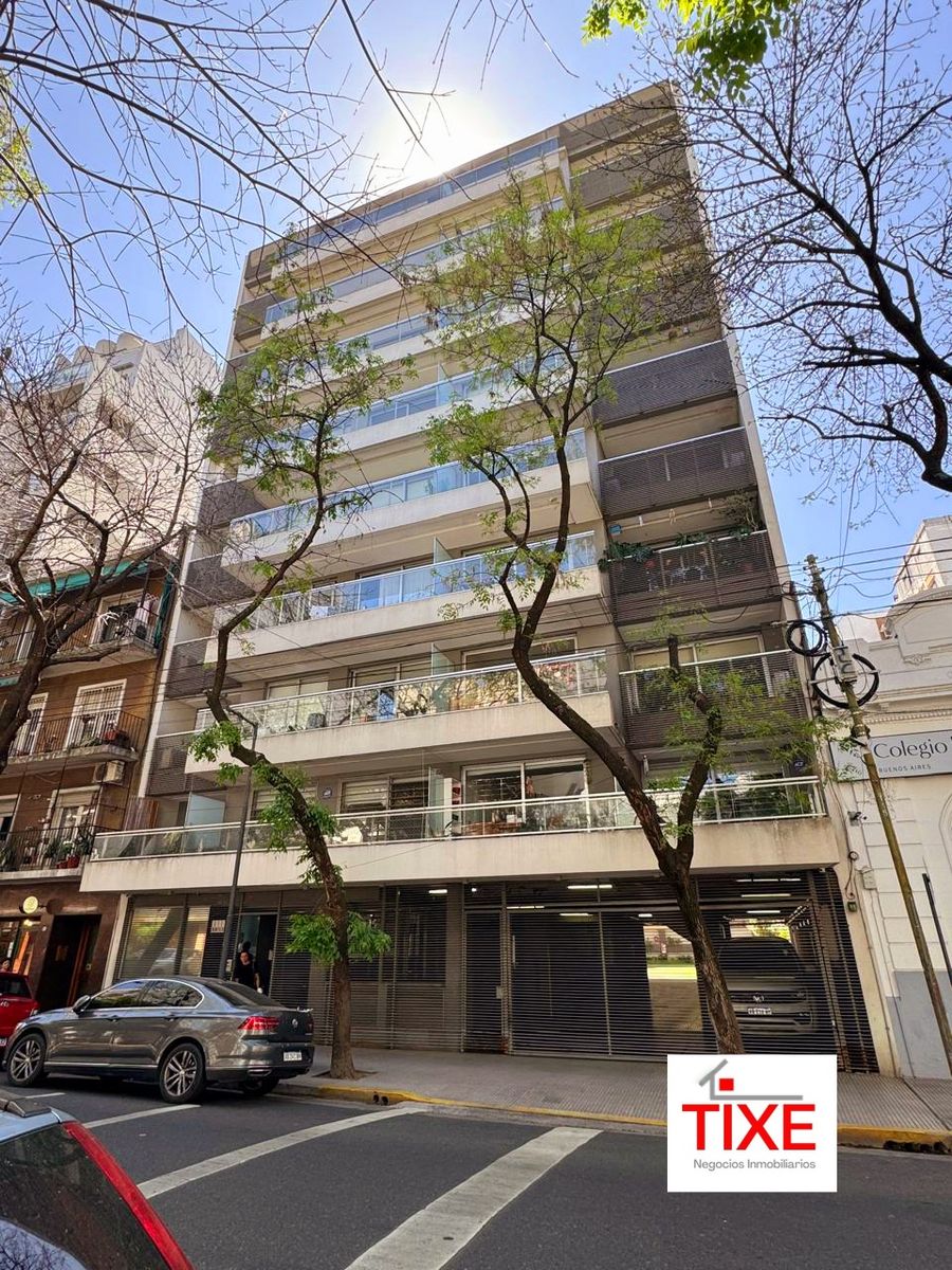 Palermo. Soler y Bulnes. Al Frente con balcón. Categoría. Full Amenities.