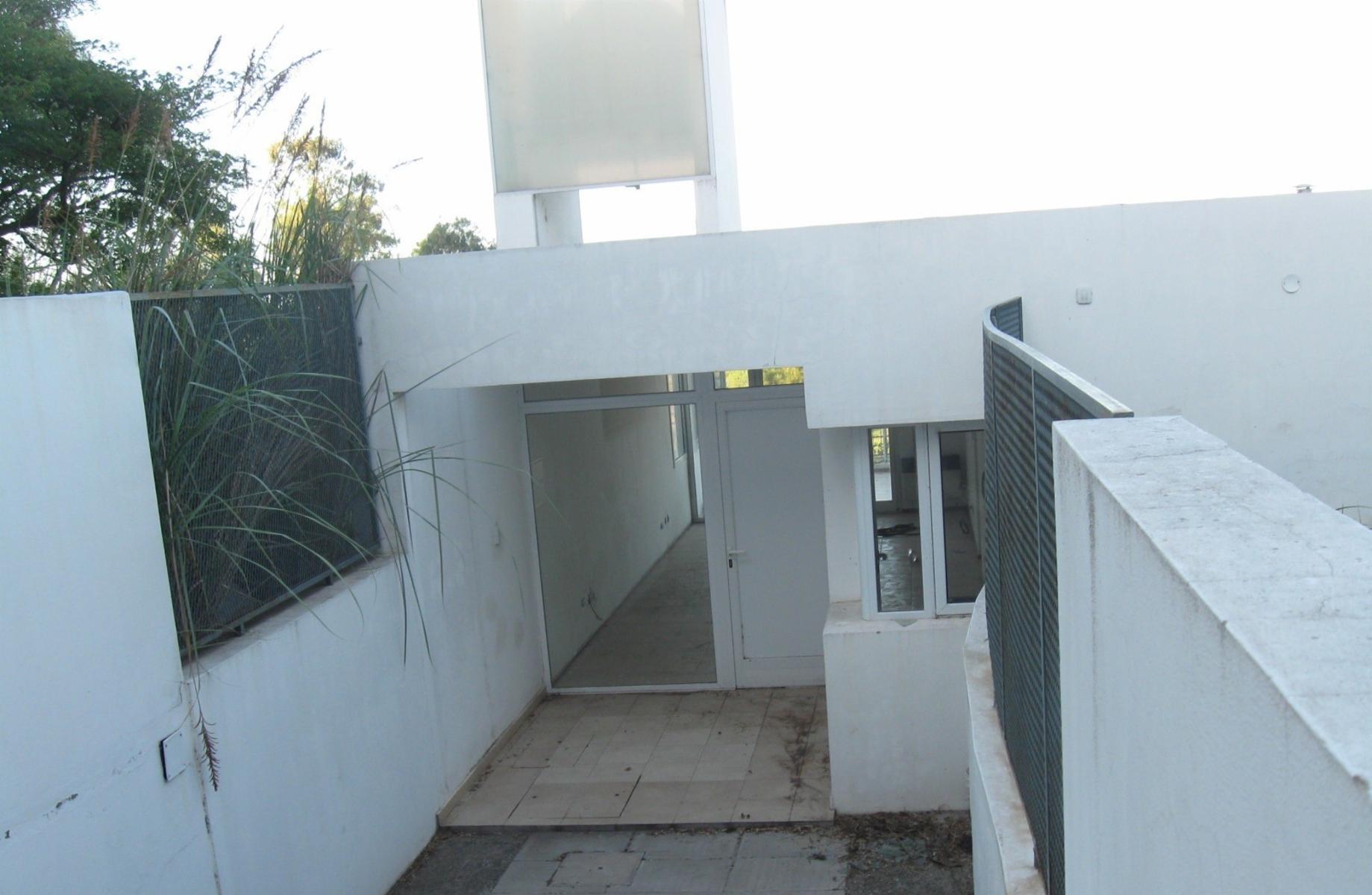 Casa de dos dormitorios con vista al rio