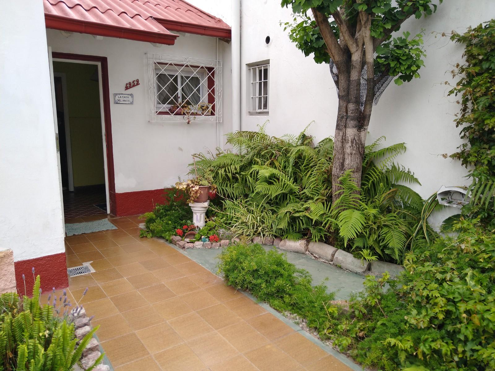 CASA DE 3 AMBIENTES EN VENTA