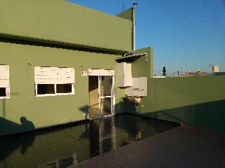 ALQUILER - DEPARTAMENTO 2 AMBIENTES AMPLIO CON PATIO Y LAVADERO- SUPERFICIE 110m2 - DISPONIBLE A PARTIR DEL 1° DE JUNIO DE 2016