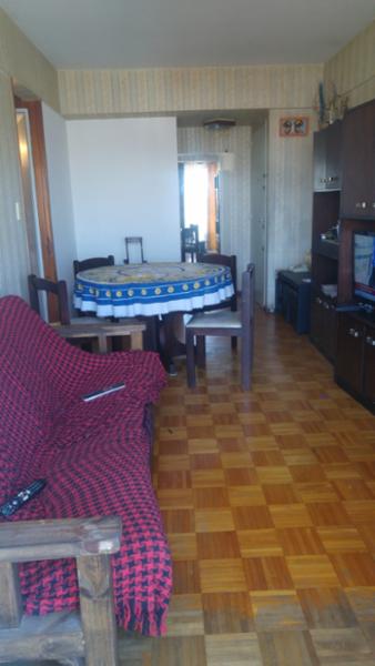 OPORTUNIDAD - VENTA - RAMOS MEJIA - EXCELENTE UBICACION - DEPARTAMENTO 2 AMBIENTES AL FRENTE CON BALCON