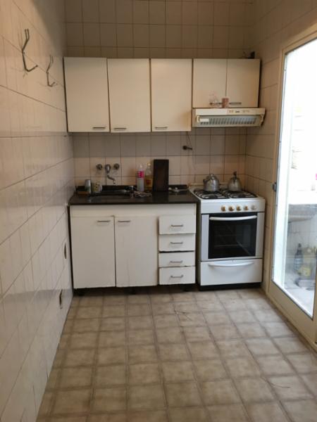 ALQUILER - ABASTO - DEPARTAMENTO 3 AMBIENTES CON 2 PATIOS - A METROS DEL SHOPPING y AVDA. CORRIENTES