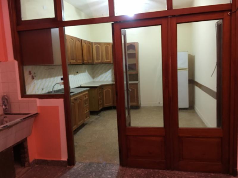 ALQUILER - VILLA MADERO - CASA CON 2 DEPARATMENTOS DE 2 y 3 AMBIENTES. - SIN EXPENSAS
