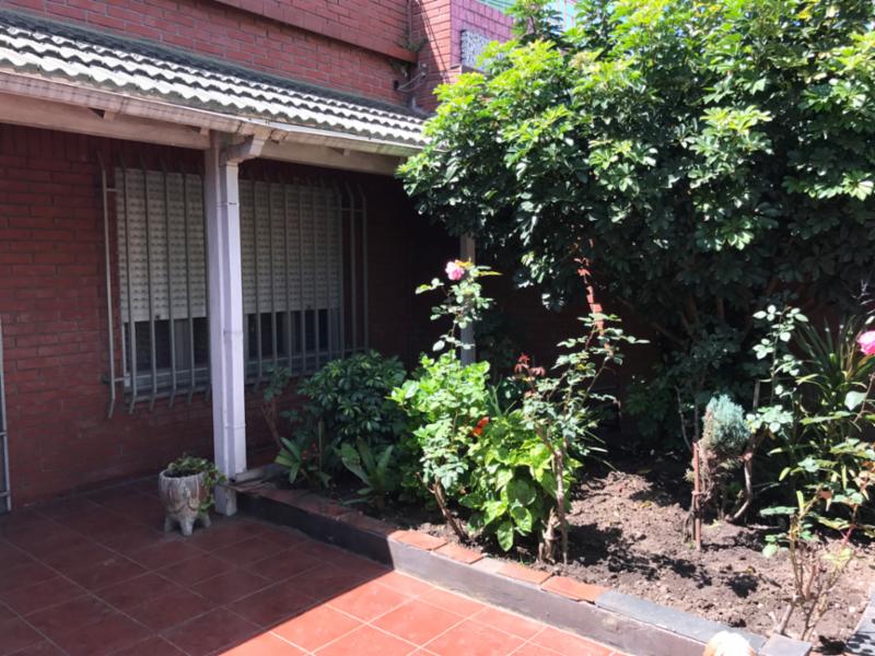 VENTA - VILLA MADERO - PH 5 AMBIENTES CON GARAJE - SOBRE LOTE DE 7,86 x 51,96