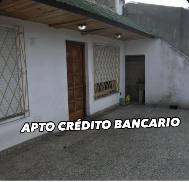 VENTA - VILLA E. MADERO - DEPARTAMENTO 3 AMBIENTES CON PATIO Y TERRAZA - 1° PISO POR ESCALERA - SIN EXPENSAS