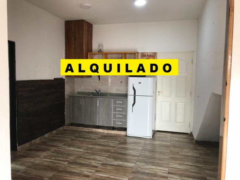 ALQUILER - DEPARTAMENTO 3 AMB. - VILLA MADERO - SIN EXPENSAS - 1° PISO POR ESCALERA