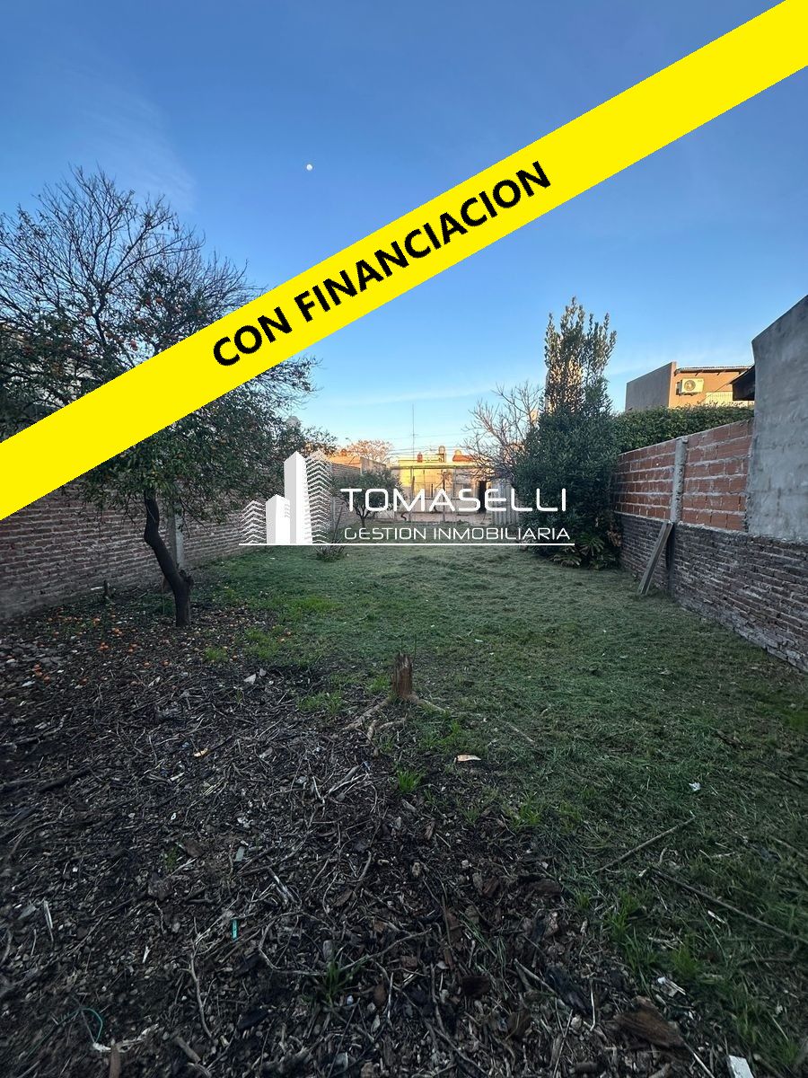 VENTA - CASA 4 AMBIENTES A REFACCIONAR - CON FINANCIACION