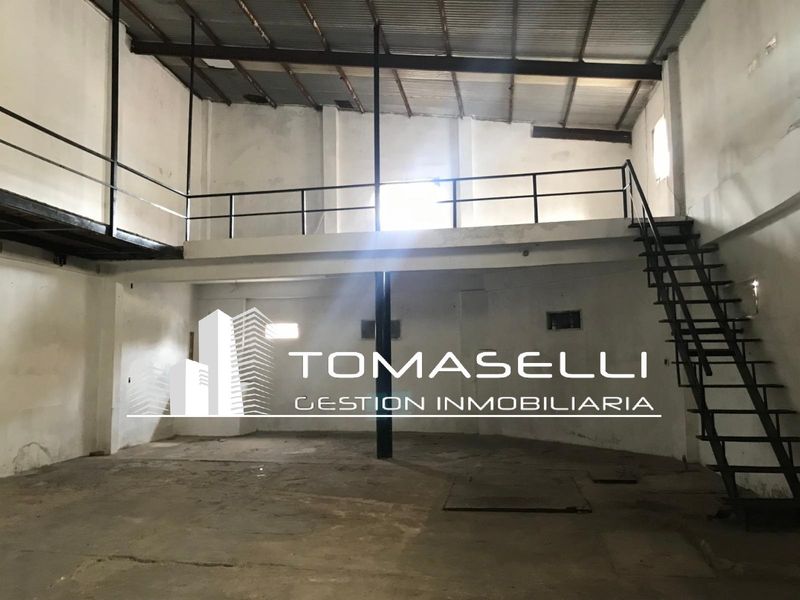 ALQUILER - GALPON 280 M2 - ZONA INDUSTRIAL