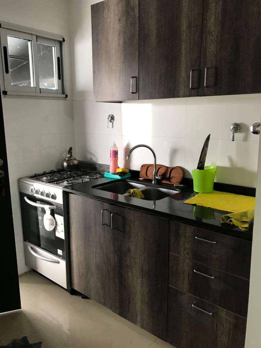 ALQUILER -DEPARTAMENTO 2 AMBIENTES CON PATIO y PARRILLA - SIN EXPENSAS