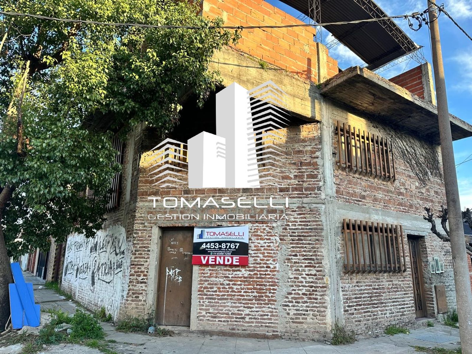 VENTA - GALPON 250 m2 - LA TABLADA