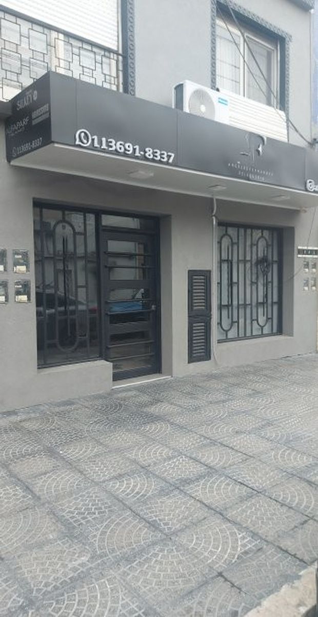 EXCELENTE LOCAL EN ALQUILER