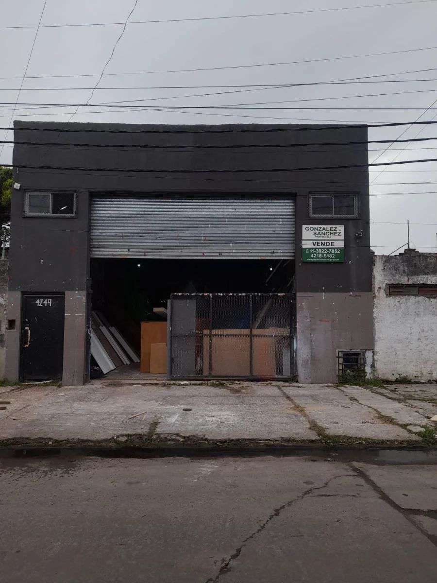 VENTA DE GALPÓN / DEPOSITO