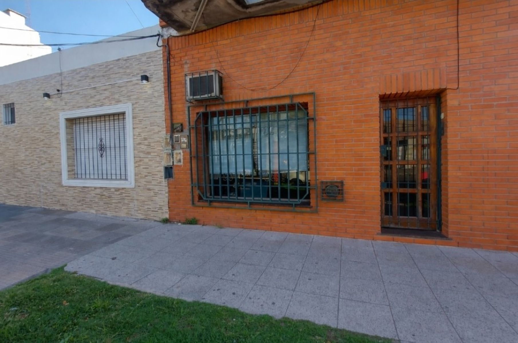 ALQUILA OFICINAS/CONSULTORIOS