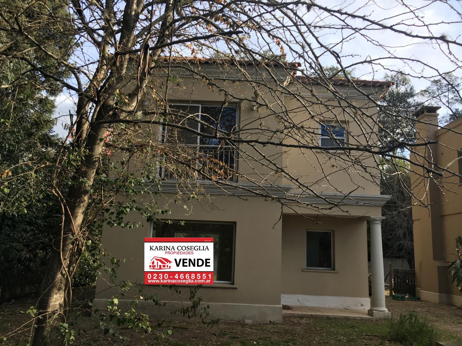 VENTA CASA 4 AMBIENTES ,B CASAS DEL PARQUE .PILAR