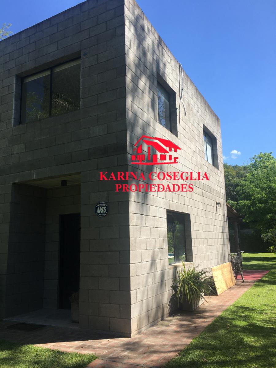 CASA DE 5 AMBIENTES EN VENTA LA LONJA . PILAR