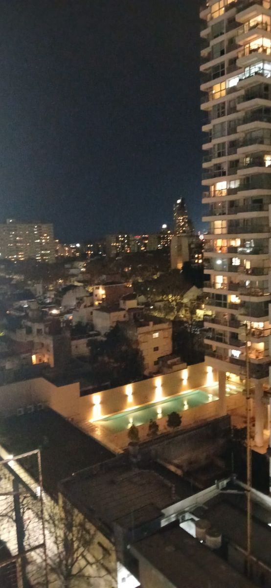 Luminoso 2 ambientes a la calle con gran vista panorámica de 360G/// balcón de 19m