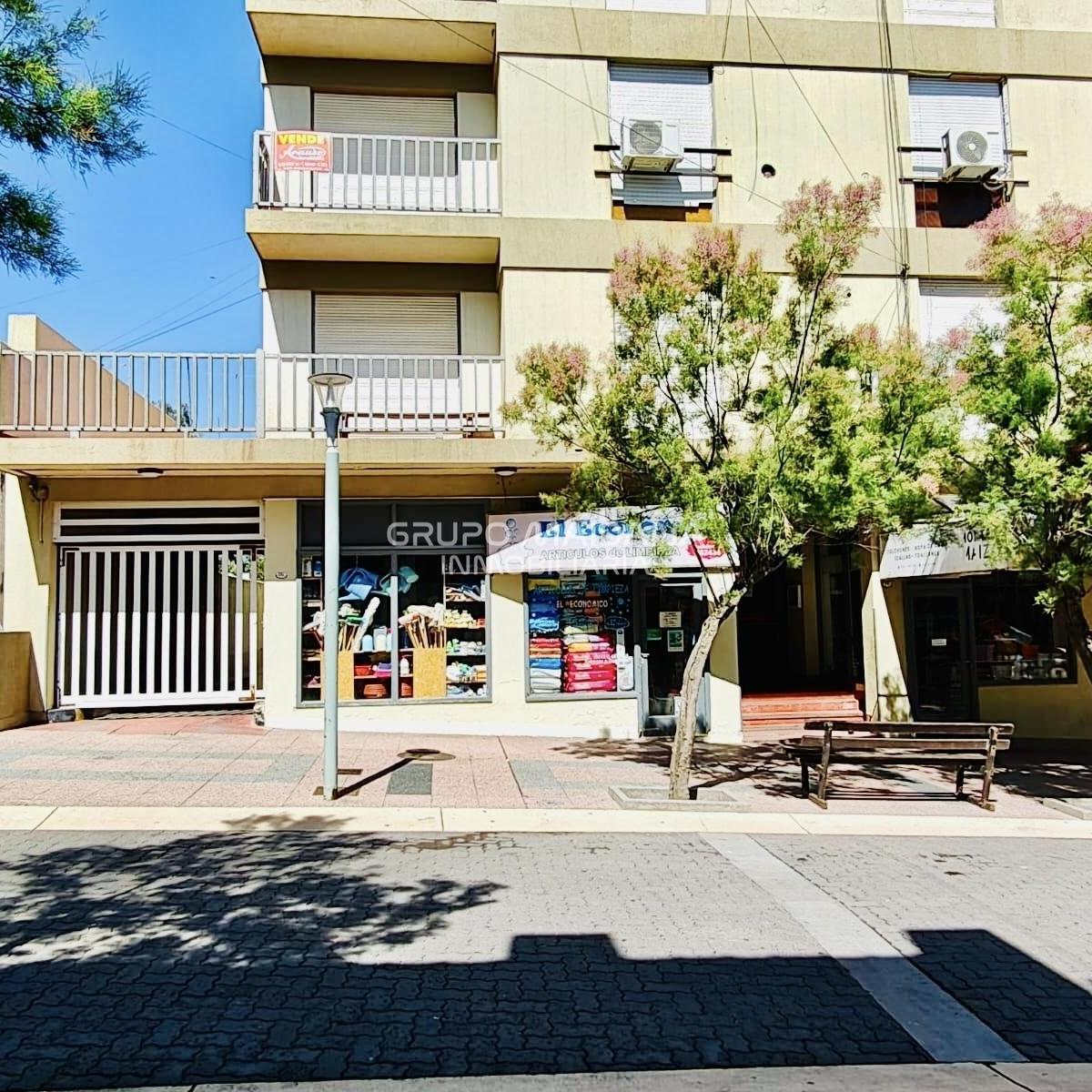 Departamento microcentro con cochera - VENTA - Monte Hermoso