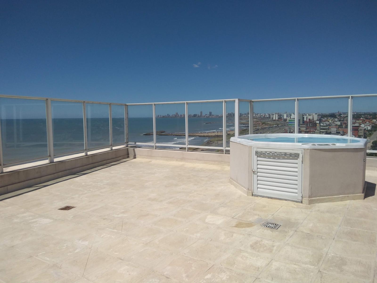 En venta depto dos ambientes a estrenar con vista plena al mar
