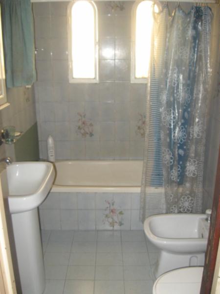 BAÑO COMPLETO DE PLANTA BAJA