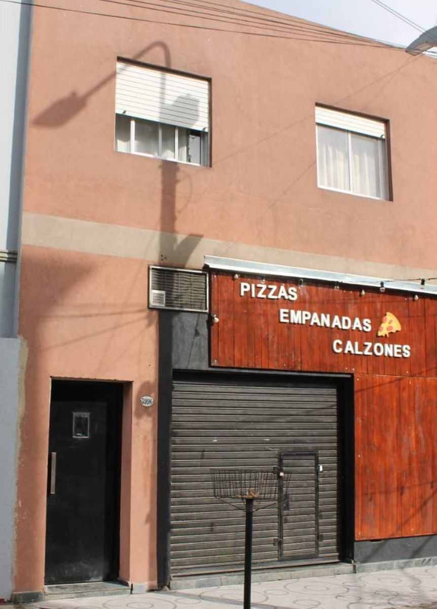 DEPARTAMENTO DE 3 AMBIENTES - 1ER PISO - SANTOS LUGARES
