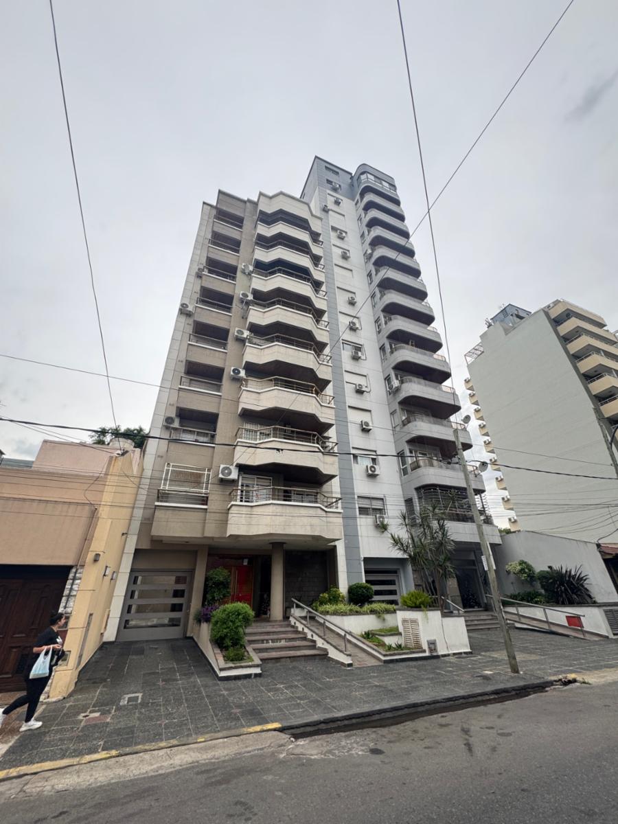 Departamento de 48 m² con 1 Dormitorio en Alquiler en Lanús Este