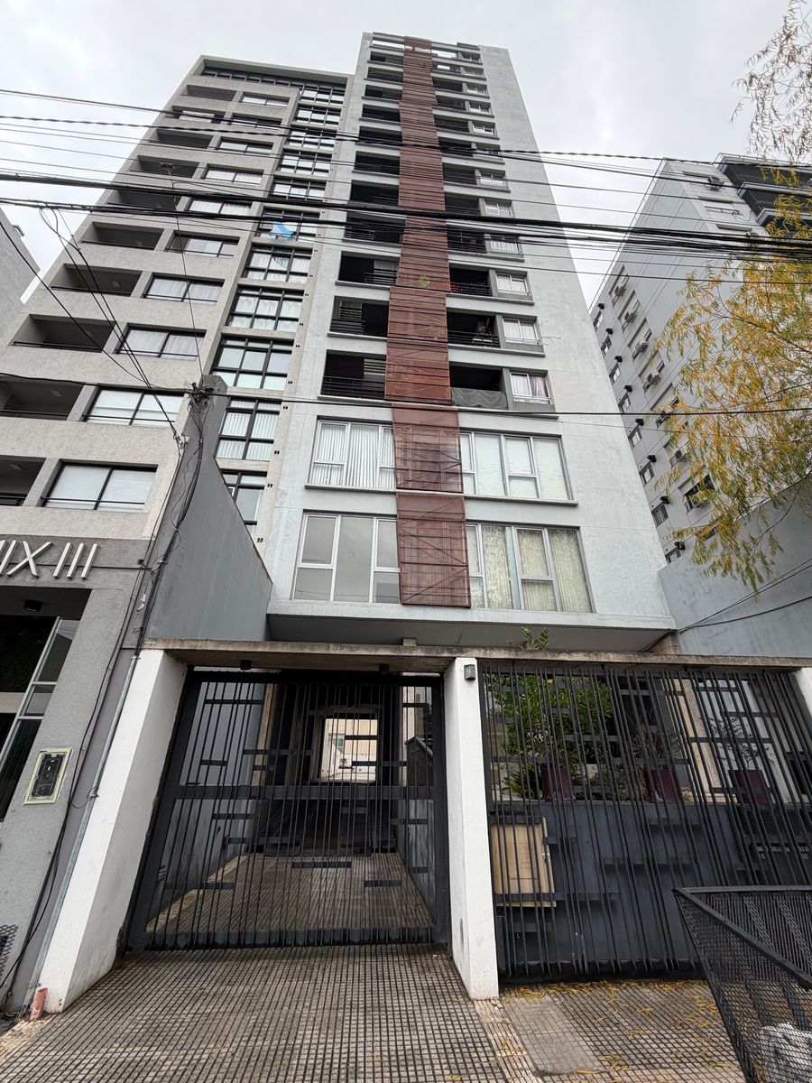 Departamento en venta, Banfield. Apto Profesional
