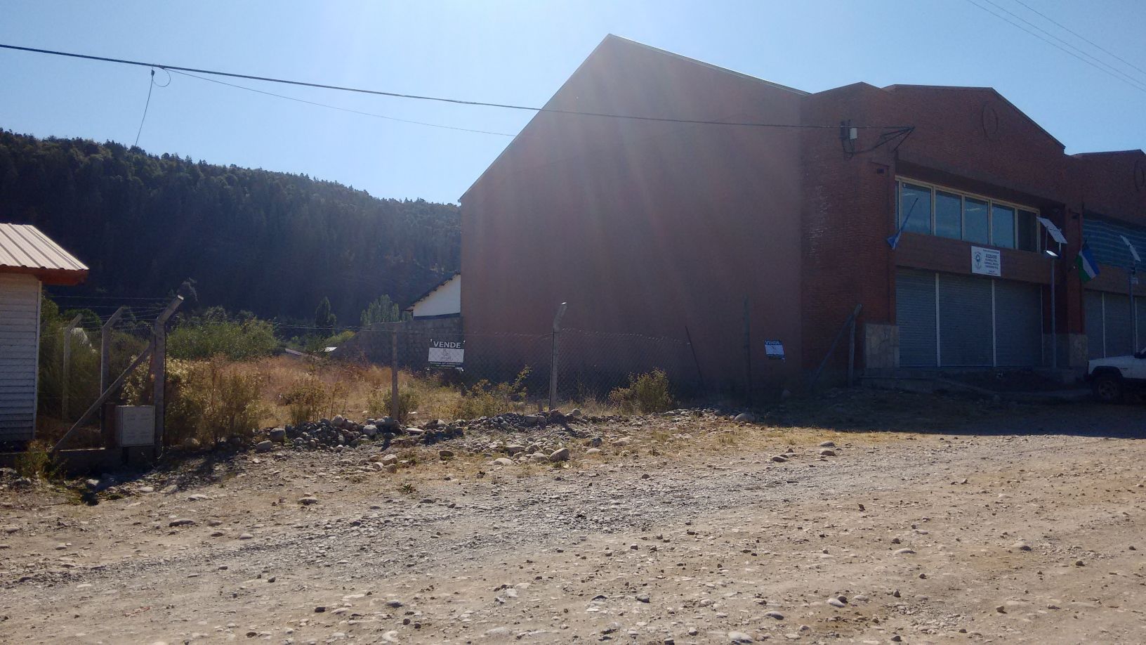 Excelente Lote en El Bolson para desarrollo Comercial. Lugar estratégico 