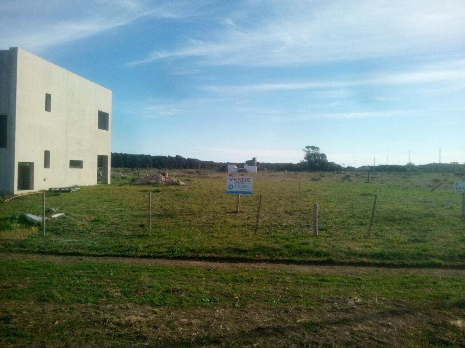 Lote calle 167 entre 54 y 56