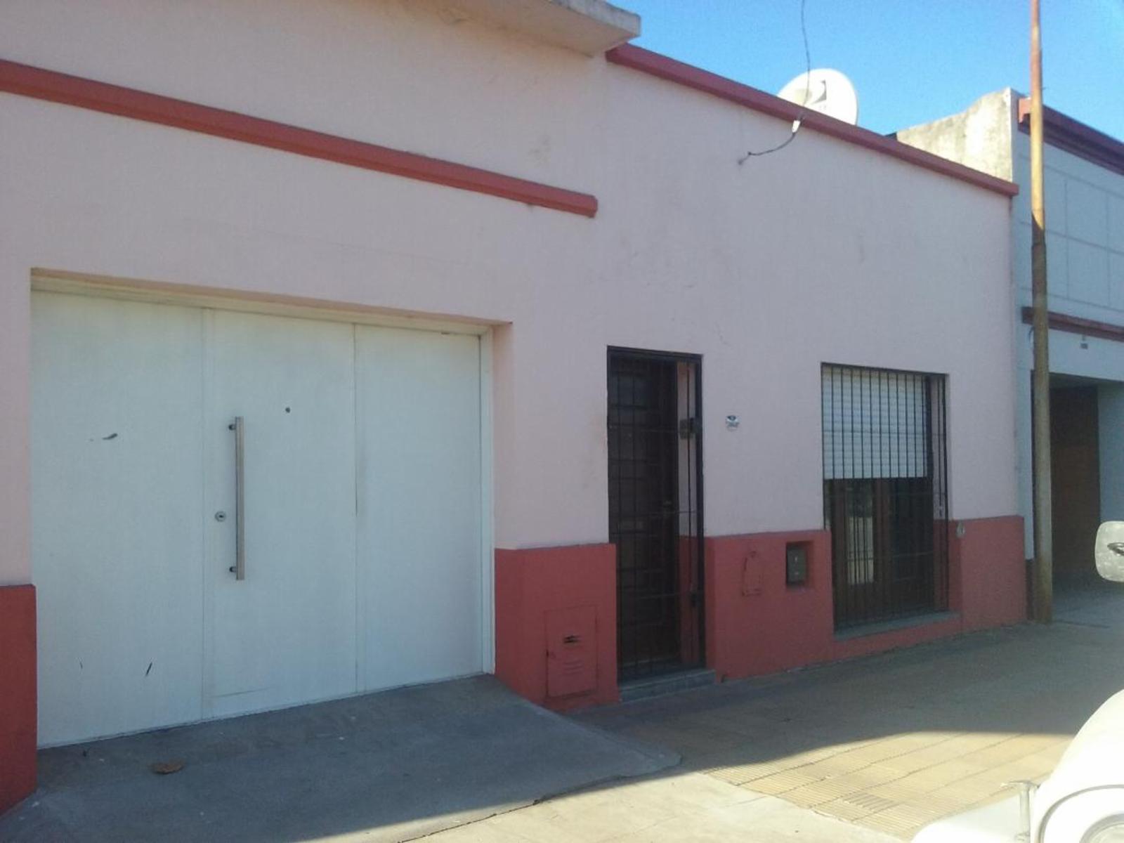 IMPORTANTE ESQUINA 68 Y 67 IDEAL INVERSIÓN