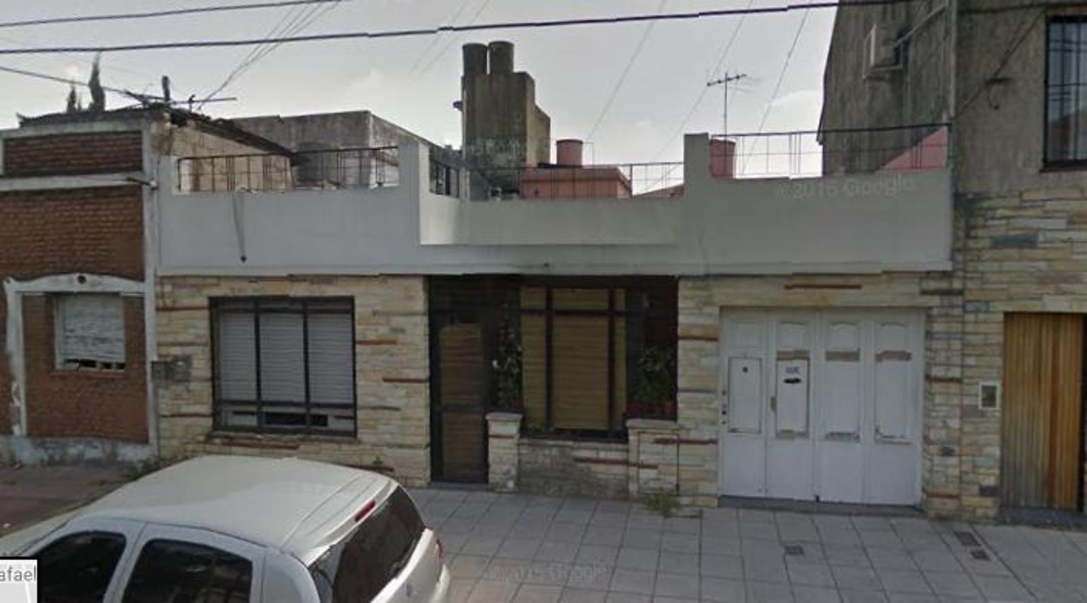 Casa lote propio con dos viviendas 