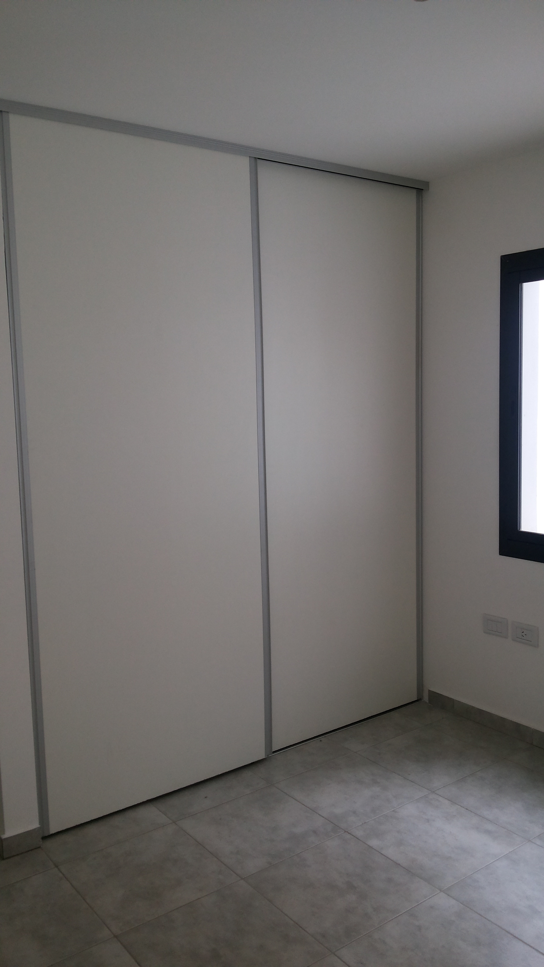 ADM INMOB. VENDE EXCELENTE DPTO DE 1DOR - B° CENTRO