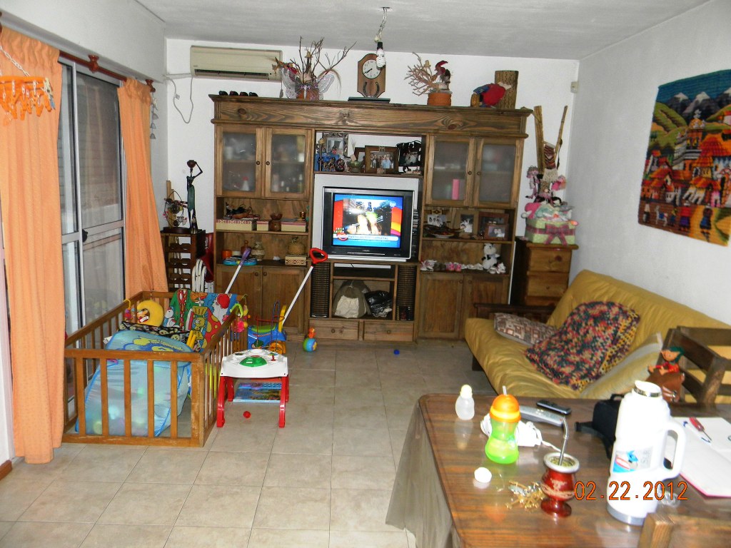 MUY LINDO DÚPLEX EN PUERTO NORTE !!